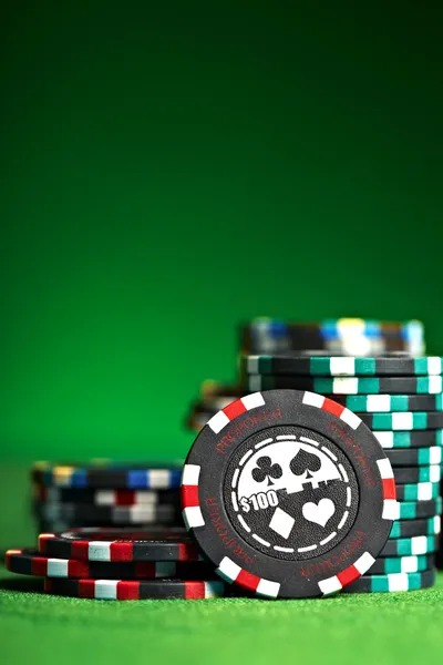Wild West Gold slot interface on lebah mobile app showing reel layout and spin button
